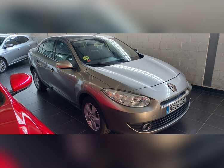 Renault Fluence 1.5 DCI 110CV foto 11